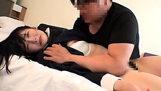 Amateur asian enjoys hardcore fuck in france