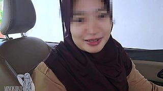 Hijab Student 18+ Fucks In A Car To Upgrade Her Cellphone - Minokiiko