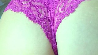 Solo hoe spreading ass and pussy after toying masturbation