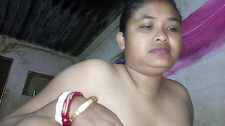 Indian College Teacher Teach About Kamasutra in Pratical