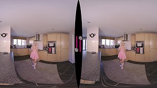 Cherry Potter hot solo VR porn