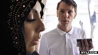 Arab cougar covets for young shaft- Kylie Kingston