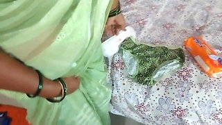 Desi Marathi Aunty Mc Pad Changing