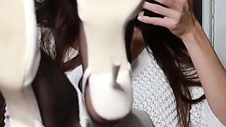 Kerry’s Elegant Nylon Soles & High Heel Shoeplay