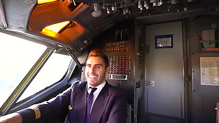 Betty, 26 years old, makes her way to the hardcore... - Jacquie et Michel TV