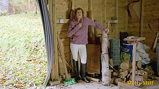 Hot Mature Molly MILF in Her Tight Sexy Jodhpurs