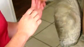 South Beach Slut Layla Lopez First Time Footjob!