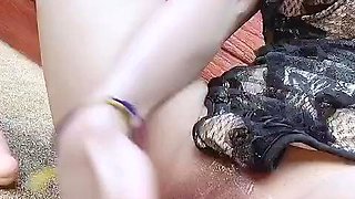 Pussy toying busty high heeled stunner solo pov masturbation