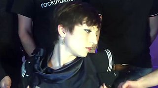 Amateur Big Titted Brunette Get Fucked On The Couch