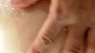 Check Out Japanese MILFs' Asshole