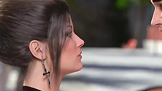 Hot Girl Fucked by a Guy in Her Own Car