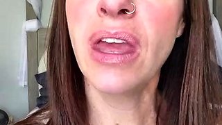 Giantess Kimmy and Friends - Sasha Swallows Your Problems