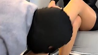 Amateur Foot Fetish Girlfriend Sucks and gives a Footjob