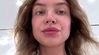 Miss_Elfie, russian camwhore in public and restroo