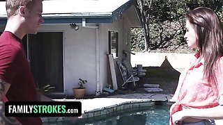 Emma Stoned and Elektra Rose's POV dirt by Family Strokes