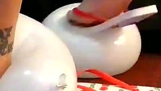 Flip Flops Popping Balloons