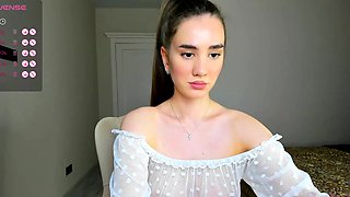 Masturbating Sexy Webcam Babe Big Boobs Webcam Solo